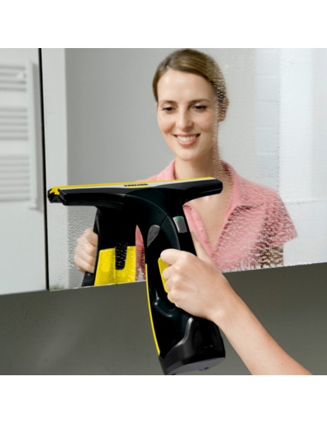 Karcher WV 2 BLACK EDİTİON ŞARJLI CAM TEMİZLEME MAKİNESİ 1.633-426.0 Karcher WV 2 BLACK EDİTİON ŞARJLI CAM TEMİZLEME MAKİNESİ 1.633-426.0